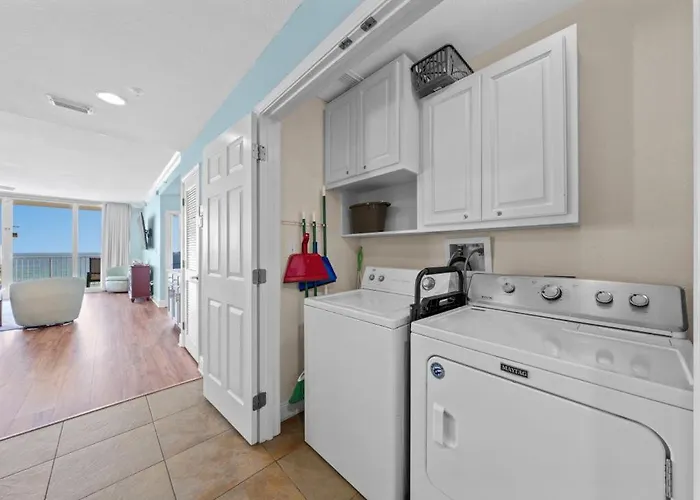 San Carlos 401 By Youngs Suncoast Apartment *
